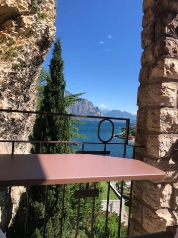 Breathtaking View. Apartamento Malcesine Exterior foto